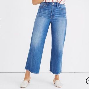 Madewell Wide Leg Crop Jeans in Finney Wash